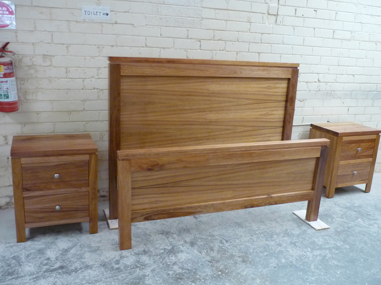 Blackwood Bed