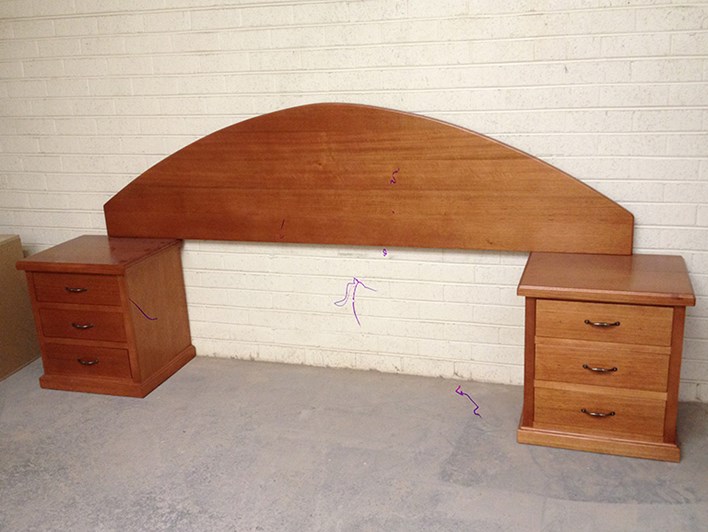 Tassie Oak Queen Bed Head