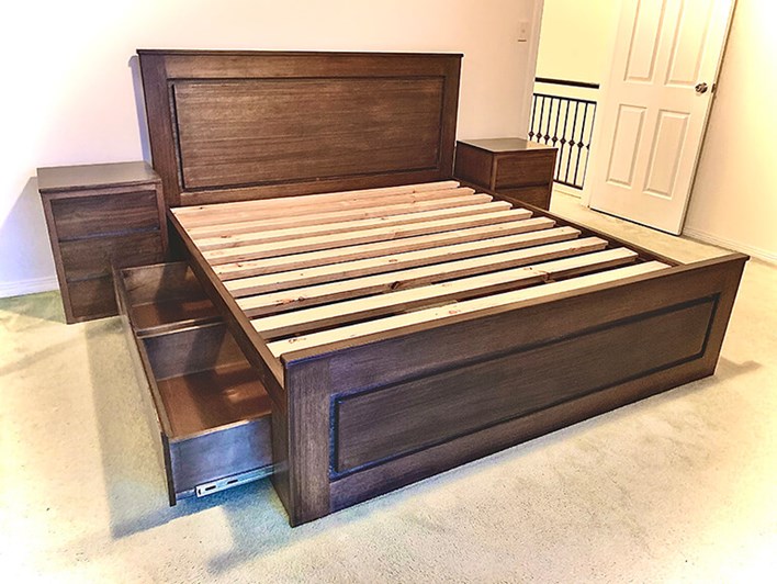 Tassie Oak Bed