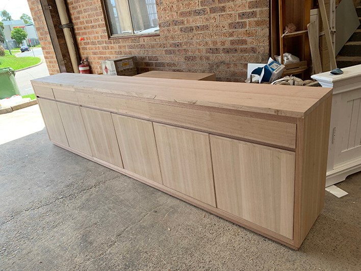 Tassie Oak Buffet