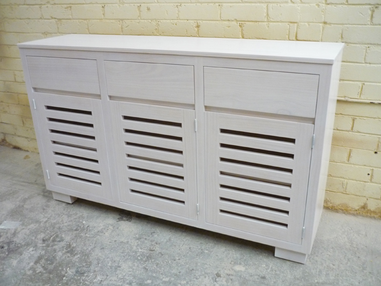 Pine Lime Wash Buffet
