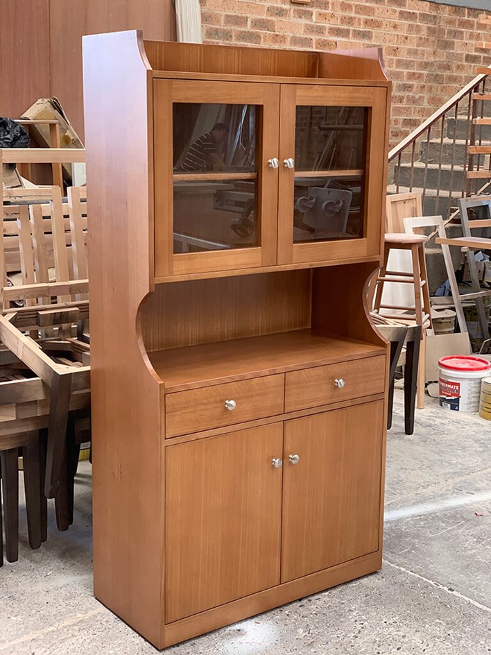 Tassie Oak Kitchen Cabinet