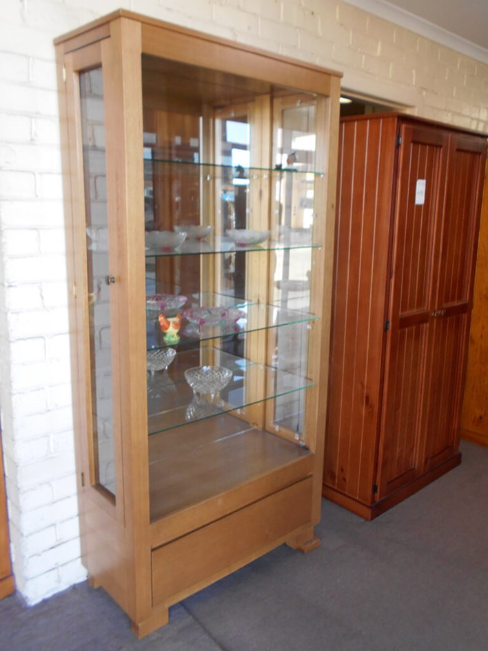 Tassie Oak Display Unit