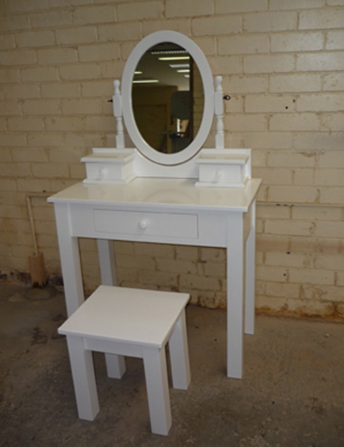 White Dresser Table Suite
