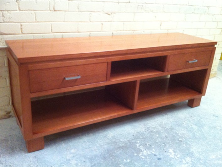 Tassie Oak TV Unit