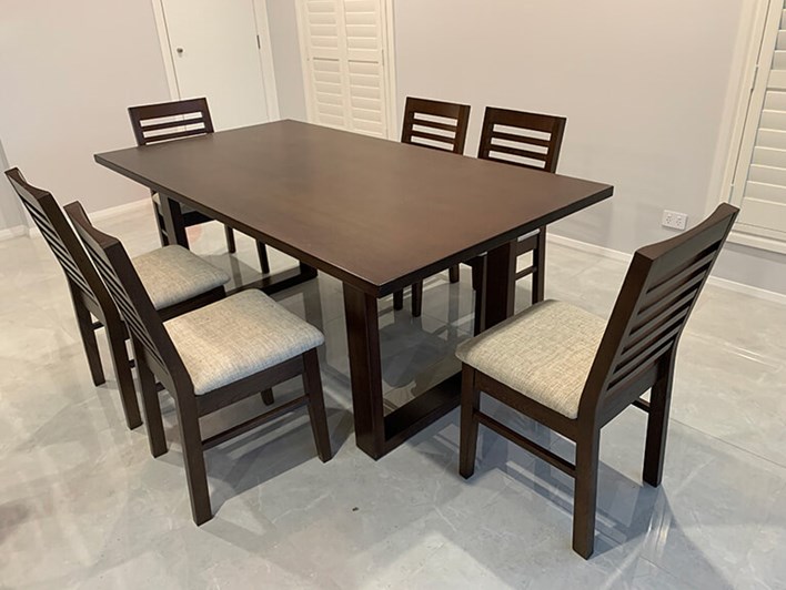 Tassie Oak Dining Suite