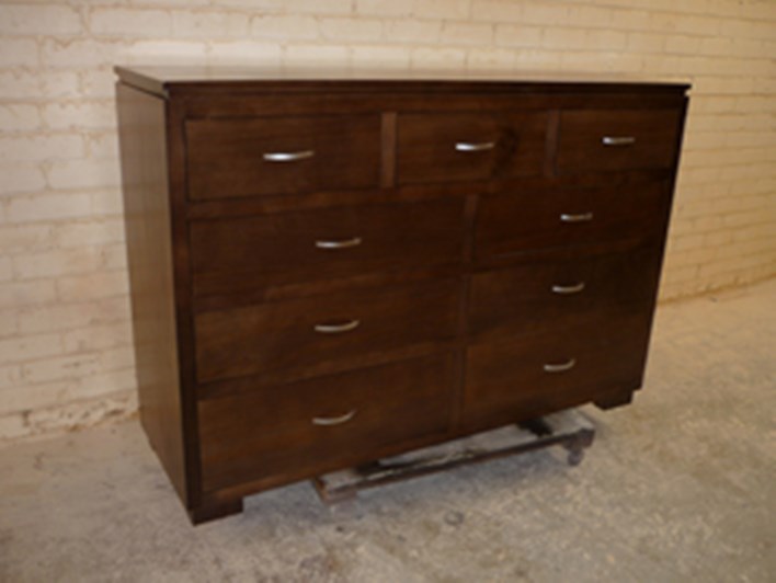 Tassie Oak Tallboy