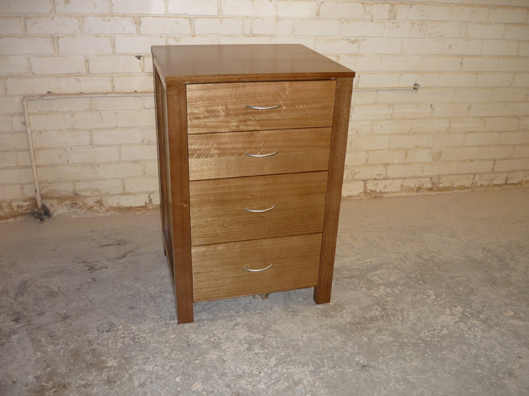 Tassie Oak Tallboy